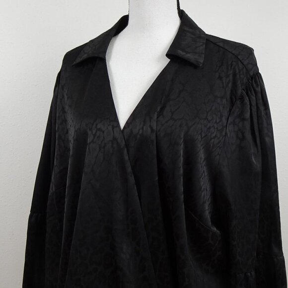 Michael Kors Cheetah Print Top Women's Plus Size 3X Black Long Sleeve Tie Detail - Picture 5 of 14